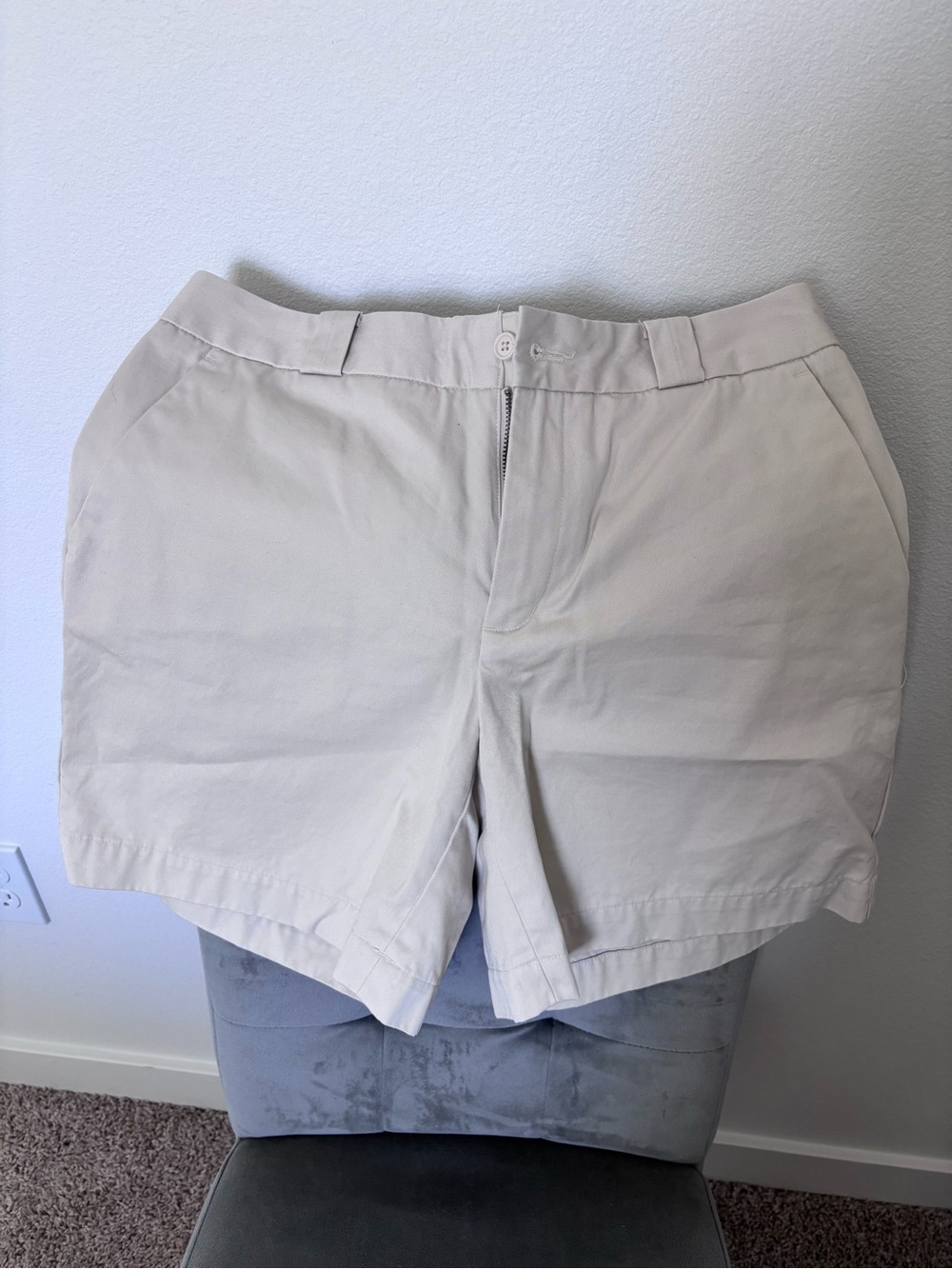 GAP Women's Light Beige High Rise Shorts